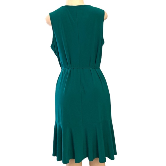 Emma & Michele green sleeveless tie ruffle hem dress